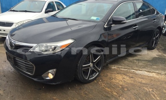 Buy Used Toyota Avalon Black Car in Lagos in Lagos State