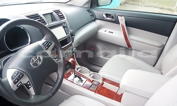 Buy Used Toyota Highlander Black Car in Lagos in Lagos State Buy Used Toyota Highlander Black Car in Lagos in Lagos State