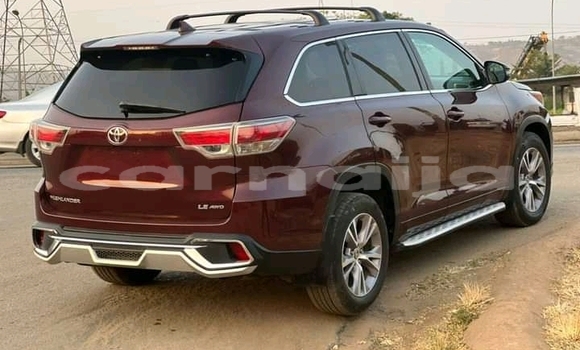 Acheter Occasion Voiture Toyota Highlander Rouge à Lagos, État de Lagos