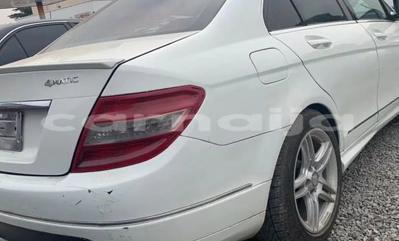 Acheter Occasion Voiture Mercedes-Benz C–Class Blanc à Lagos, État de Lagos Acheter Occasion Voiture Mercedes-Benz C–Class Blanc à Lagos, État de Lagos