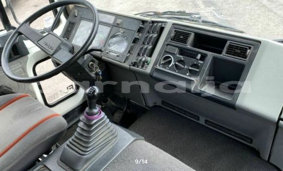 Acheter Import Utilitaire Volvo F4 Blanc à Apapa, État de Lagos Acheter Import Utilitaire Volvo F4 Blanc à Apapa, État de Lagos