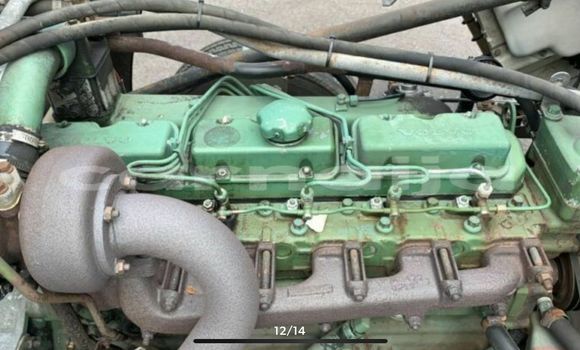 Acheter Import Utilitaire Volvo F4 Blanc à Apapa, État de Lagos Acheter Import Utilitaire Volvo F4 Blanc à Apapa, État de Lagos