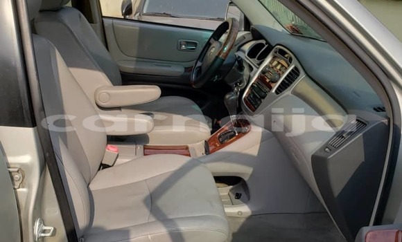 Acheter Occasion Voiture Toyota Highlander Gris à Lagos, État de Lagos Acheter Occasion Voiture Toyota Highlander Gris à Lagos, État de Lagos