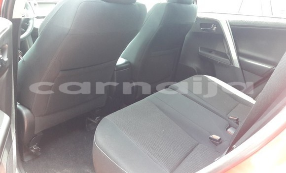 Acheter Occasion Voiture Toyota RAV4 Rouge à Lagos, État de Lagos Acheter Occasion Voiture Toyota RAV4 Rouge à Lagos, État de Lagos