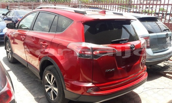 Acheter Occasion Voiture Toyota RAV4 Rouge à Lagos, État de Lagos Acheter Occasion Voiture Toyota RAV4 Rouge à Lagos, État de Lagos
