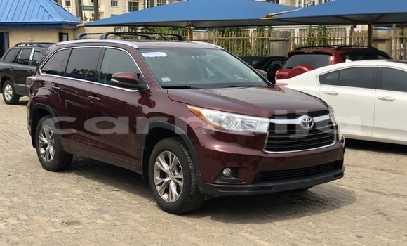 Acheter Occasion Voiture Toyota Highlander Rouge à Lagos, État de Lagos Acheter Occasion Voiture Toyota Highlander Rouge à Lagos, État de Lagos