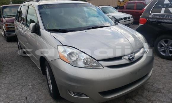 Acheter Occasion Voiture Toyota Sienna Autre à Lagos, État de Lagos