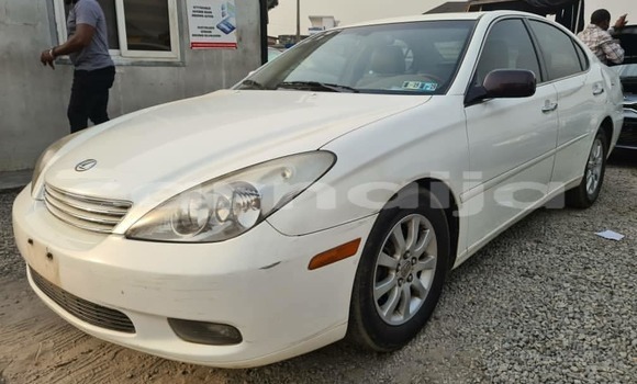 Buy Used Lexus ES White Car in Lagos in Lagos State