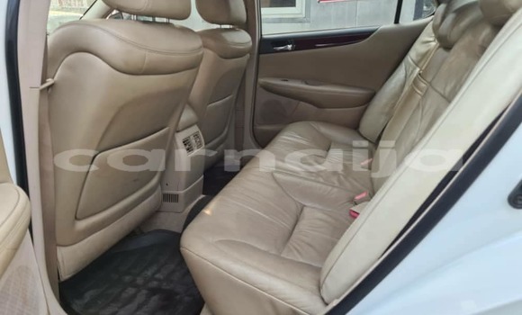 Acheter Occasion Voiture Lexus ES Blanc à Lagos, État de Lagos Acheter Occasion Voiture Lexus ES Blanc à Lagos, État de Lagos