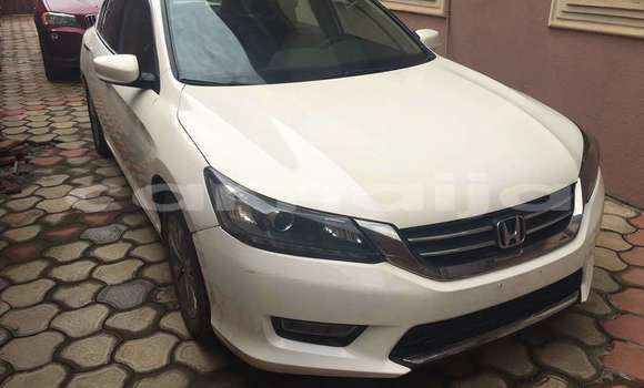 Buy Used Honda Accord White Car in Lagos in Lagos State