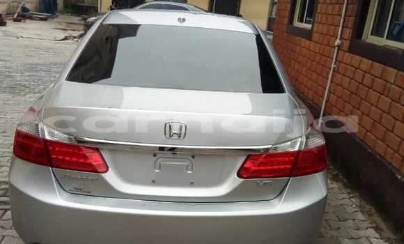 Acheter Occasion Voiture Honda Accord Gris à Lagos, État de Lagos Acheter Occasion Voiture Honda Accord Gris à Lagos, État de Lagos
