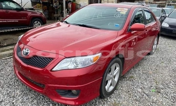 Acheter Occasion Voiture Toyota Camry Rouge à Ejigbo, État d'Osun Acheter Occasion Voiture Toyota Camry Rouge à Ejigbo, État d'Osun