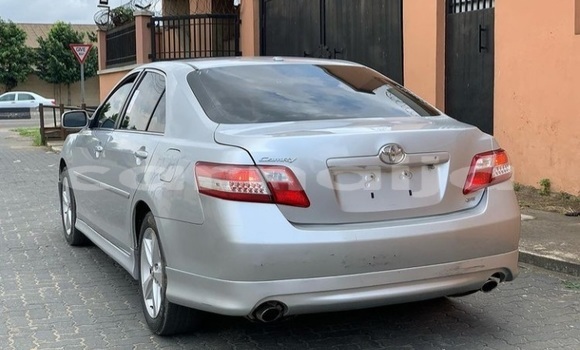 Acheter Occasion Voiture Toyota Camry Gris à Agbor, État du Delta Acheter Occasion Voiture Toyota Camry Gris à Agbor, État du Delta