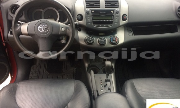 Acheter Occasion Voiture Toyota RAV4 Rouge à Lagos, État de Lagos Acheter Occasion Voiture Toyota RAV4 Rouge à Lagos, État de Lagos