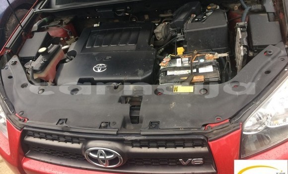 Acheter Occasion Voiture Toyota RAV4 Rouge à Lagos, État de Lagos Acheter Occasion Voiture Toyota RAV4 Rouge à Lagos, État de Lagos