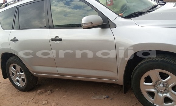 Buy Used Toyota RAV4 Silver Car in Lagos in Lagos State Buy Used Toyota RAV4 Silver Car in Lagos in Lagos State