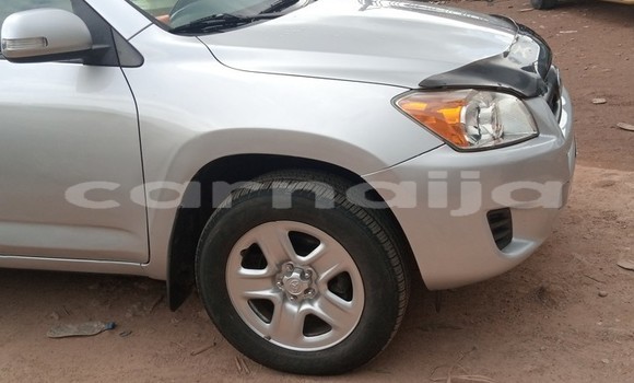 Acheter Occasion Voiture Toyota RAV4 Gris à Lagos, État de Lagos Acheter Occasion Voiture Toyota RAV4 Gris à Lagos, État de Lagos