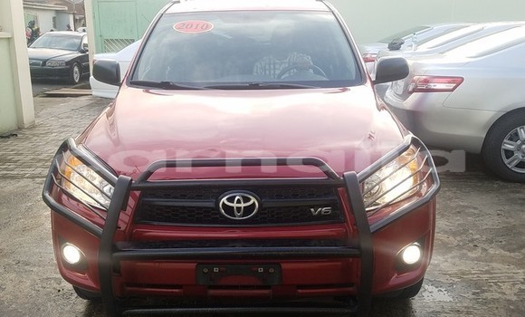 Acheter Occasion Voiture Toyota RAV4 Rouge à Lagos, État de Lagos Acheter Occasion Voiture Toyota RAV4 Rouge à Lagos, État de Lagos