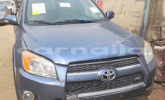 Acheter Occasion Voiture Toyota RAV4 Beige à Lagos, État de Lagos