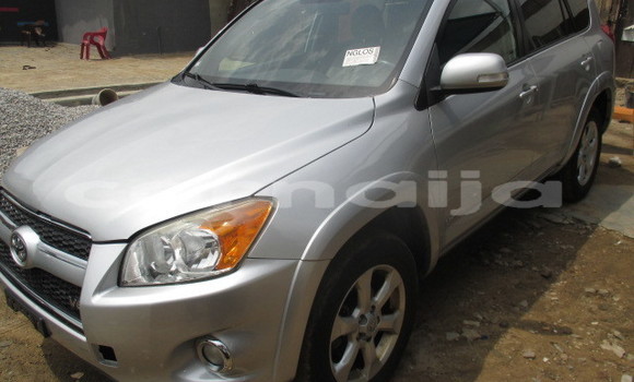 Buy Used Toyota RAV4 Silver Car in Lagos in Lagos State Buy Used Toyota RAV4 Silver Car in Lagos in Lagos State