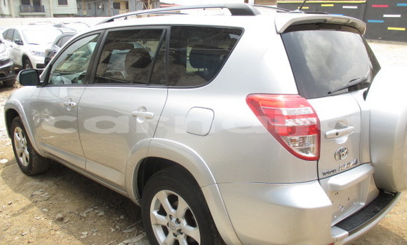 Buy Used Toyota RAV4 Silver Car in Lagos in Lagos State Buy Used Toyota RAV4 Silver Car in Lagos in Lagos State