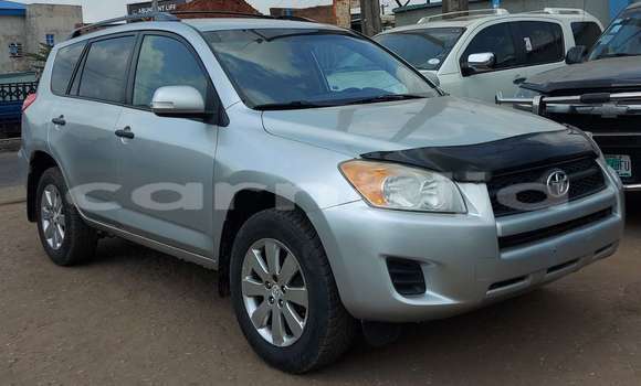 Acheter Occasion Voiture Toyota RAV4 Gris à Lagos, État de Lagos Acheter Occasion Voiture Toyota RAV4 Gris à Lagos, État de Lagos