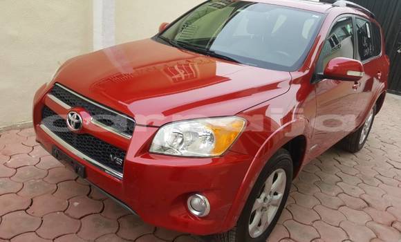 Acheter Occasion Voiture Toyota RAV4 Rouge à Lagos, État de Lagos Acheter Occasion Voiture Toyota RAV4 Rouge à Lagos, État de Lagos