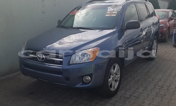 Acheter Occasion Voiture Toyota RAV4 Beige à Lagos, État de Lagos Acheter Occasion Voiture Toyota RAV4 Beige à Lagos, État de Lagos