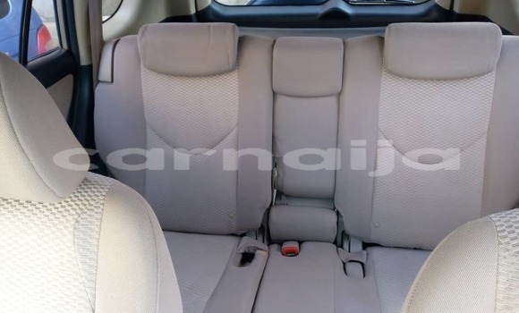 Acheter Occasion Voiture Toyota RAV4 Gris à Awka, État d'Anambra Acheter Occasion Voiture Toyota RAV4 Gris à Awka, État d'Anambra