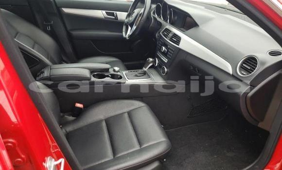 Acheter Neuf Voiture Mercedes-Benz C–Class Rouge à Badagry, État de Lagos Acheter Neuf Voiture Mercedes-Benz C–Class Rouge à Badagry, État de Lagos