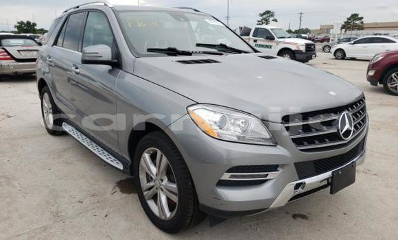 Acheter Neuf Voiture Mercedes-Benz ML–Class Autre à Badagry, État de Lagos Acheter Neuf Voiture Mercedes-Benz ML–Class Autre à Badagry, État de Lagos