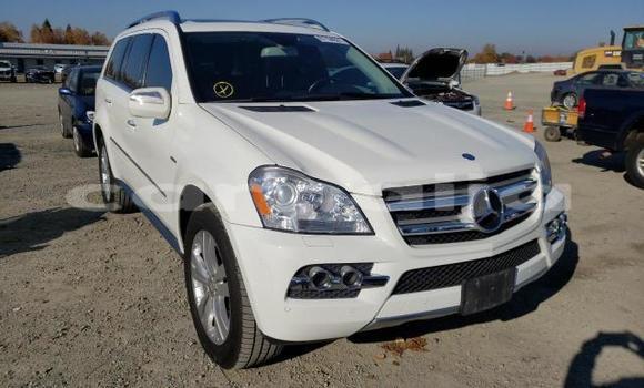 Buy New Mercedes-Benz GL–Class White Car in Badagry in Lagos State Buy New Mercedes-Benz GL–Class White Car in Badagry in Lagos State