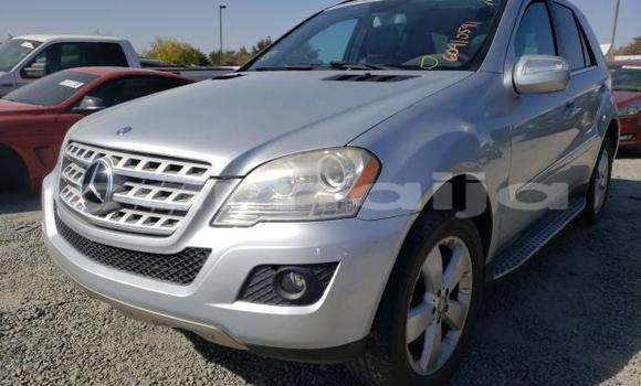 Acheter Neuf Voiture Mercedes-Benz ML–Class Autre à Badagry, État de Lagos Acheter Neuf Voiture Mercedes-Benz ML–Class Autre à Badagry, État de Lagos