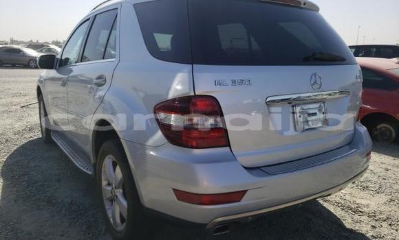 Acheter Neuf Voiture Mercedes-Benz ML–Class Autre à Badagry, État de Lagos Acheter Neuf Voiture Mercedes-Benz ML–Class Autre à Badagry, État de Lagos