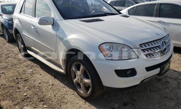 Acheter Neuf Voiture Mercedes-Benz ML–Class Blanc à Badagry, État de Lagos