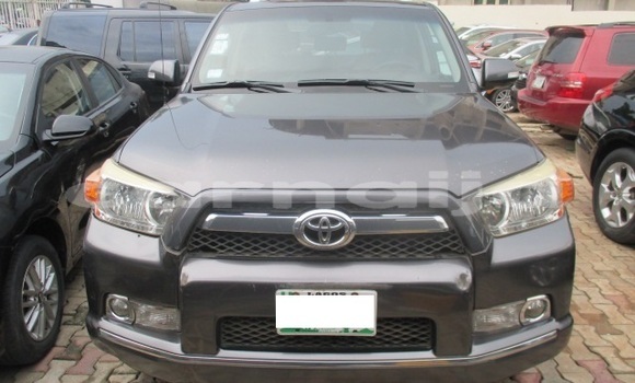 Acheter Occasion Voiture Toyota 4Runner Noir à Lagos, État de Lagos Acheter Occasion Voiture Toyota 4Runner Noir à Lagos, État de Lagos