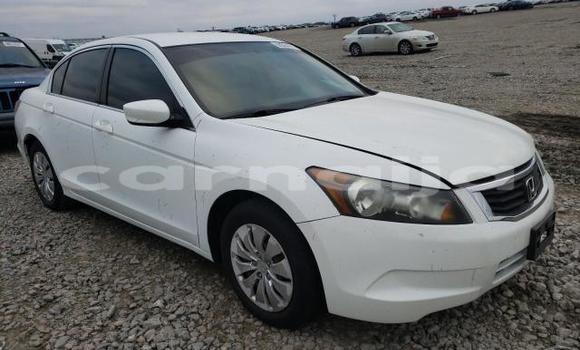Acheter Neuf Voiture Honda Accord Blanc à Badagry, État de Lagos Acheter Neuf Voiture Honda Accord Blanc à Badagry, État de Lagos
