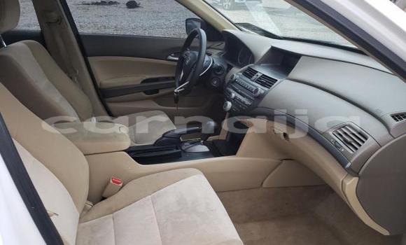Acheter Neuf Voiture Honda Accord Blanc à Badagry, État de Lagos Acheter Neuf Voiture Honda Accord Blanc à Badagry, État de Lagos