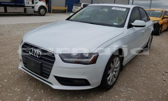 Buy New Audi A4 White Car in Badagry in Lagos State Buy New Audi A4 White Car in Badagry in Lagos State