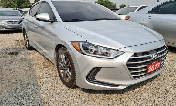 Acheter Occasion Voiture Hyundai Elantra Blanc à Lagos, État de Lagos Acheter Occasion Voiture Hyundai Elantra Blanc à Lagos, État de Lagos