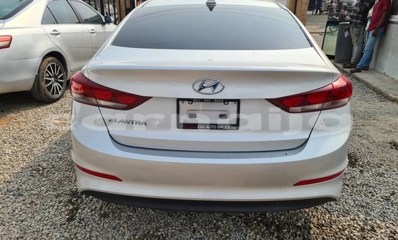 Acheter Occasion Voiture Hyundai Elantra Blanc à Lagos, État de Lagos Acheter Occasion Voiture Hyundai Elantra Blanc à Lagos, État de Lagos