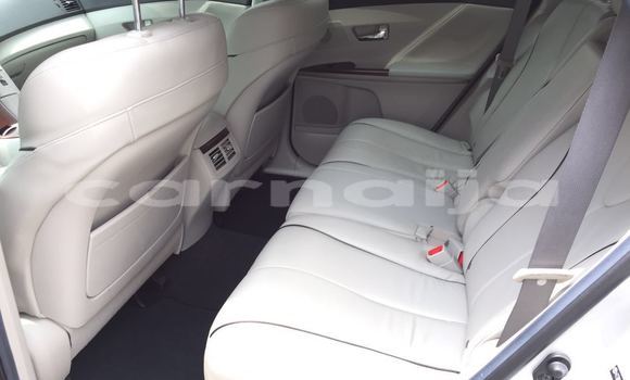Buy Used Toyota Venza Silver Car in Badagri in Lagos Buy Used Toyota Venza Silver Car in Badagri in Lagos