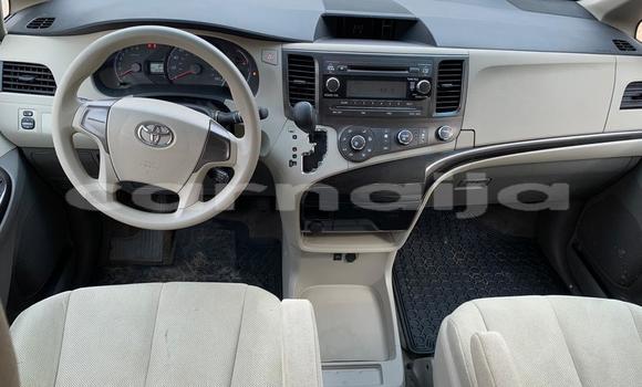 Buy Used Toyota Sienna Other Car in Badagri in Lagos Buy Used Toyota Sienna Other Car in Badagri in Lagos