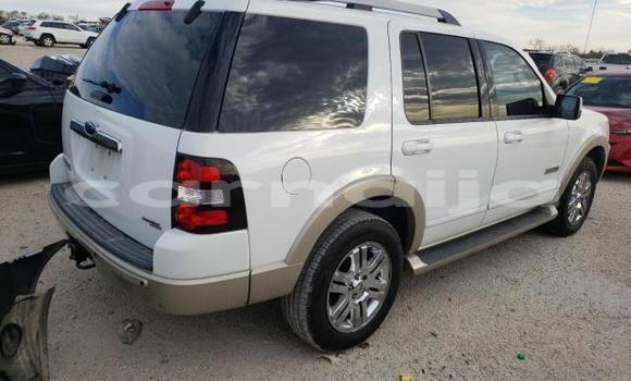 Acheter Neuf Voiture Ford Explorer Blanc à Badagry, État de Lagos Acheter Neuf Voiture Ford Explorer Blanc à Badagry, État de Lagos