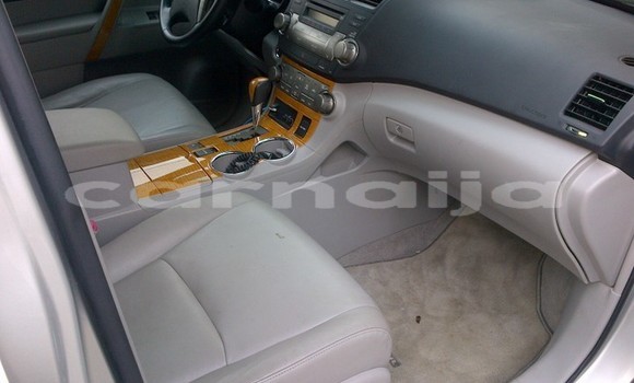 Acheter Occasion Voiture Toyota Highlander Gris à Lagos, État de Lagos Acheter Occasion Voiture Toyota Highlander Gris à Lagos, État de Lagos