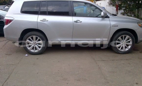 Acheter Occasion Voiture Toyota Highlander Gris à Lagos, État de Lagos Acheter Occasion Voiture Toyota Highlander Gris à Lagos, État de Lagos