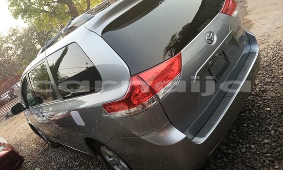 Acheter Occasion Voiture Toyota Sienna Gris à Lagos, État de Lagos Acheter Occasion Voiture Toyota Sienna Gris à Lagos, État de Lagos