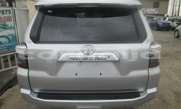 Acheter Occasion Voiture Toyota 4Runner Gris à Lagos, État de Lagos Acheter Occasion Voiture Toyota 4Runner Gris à Lagos, État de Lagos