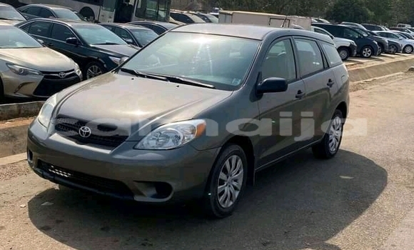 Buy Used Toyota Matrix Beige Car in Benin City in Edo