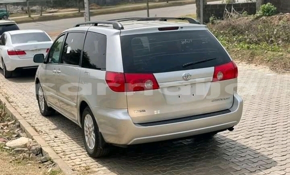 Acheter Occasion Voiture Toyota Sienna Autre à Apapa, État de Lagos Acheter Occasion Voiture Toyota Sienna Autre à Apapa, État de Lagos